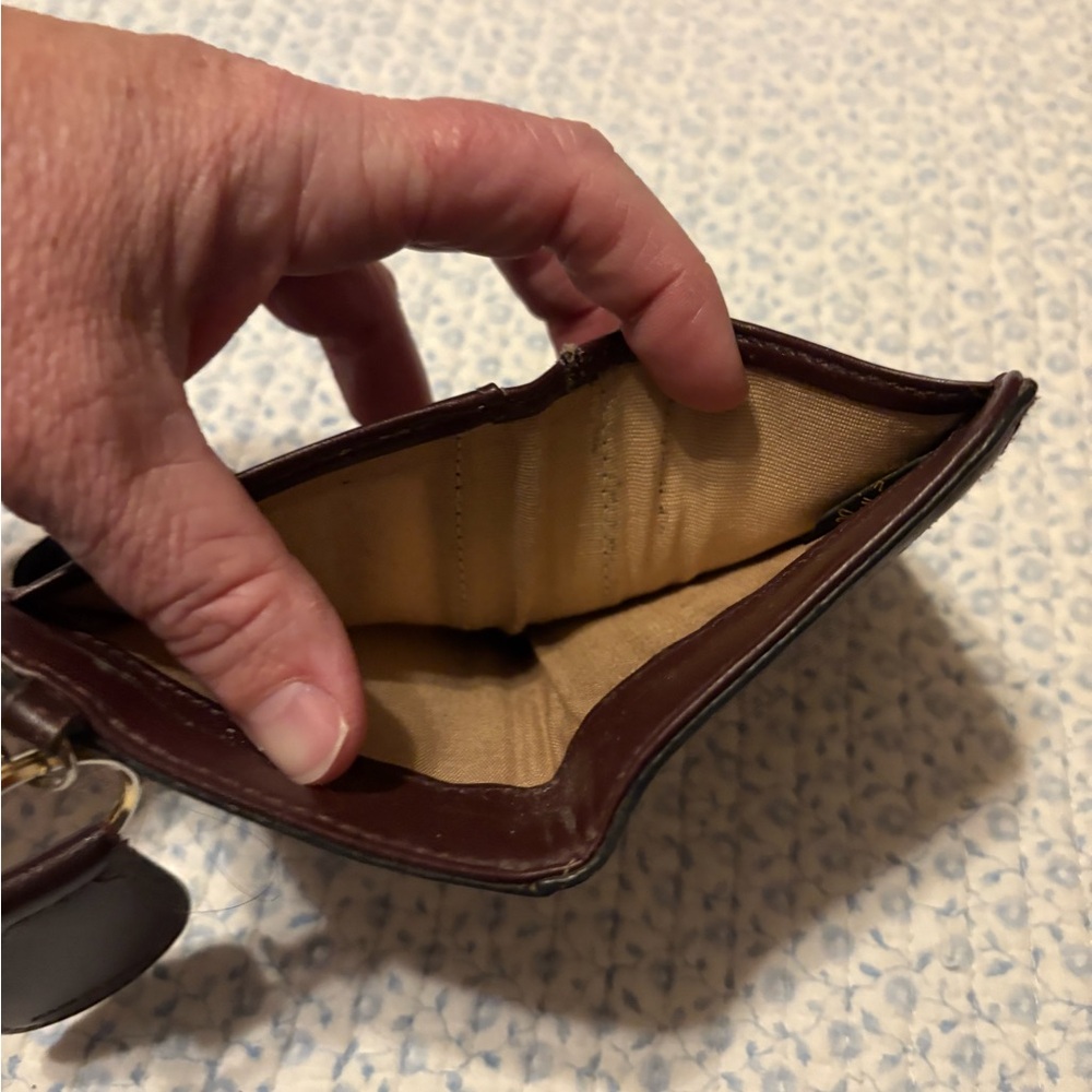 Etienne Aigner Vintage Small Straw Wallet - Picture 6 of 10